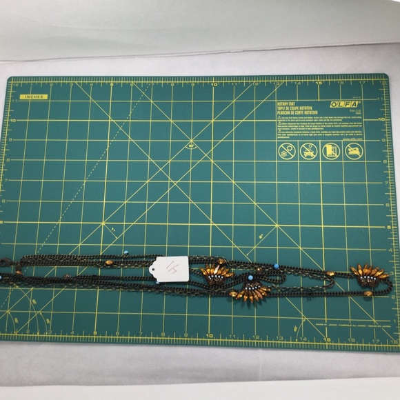 Triple wrap dark chain Amber turquoise necklace - Picture 5 of 5